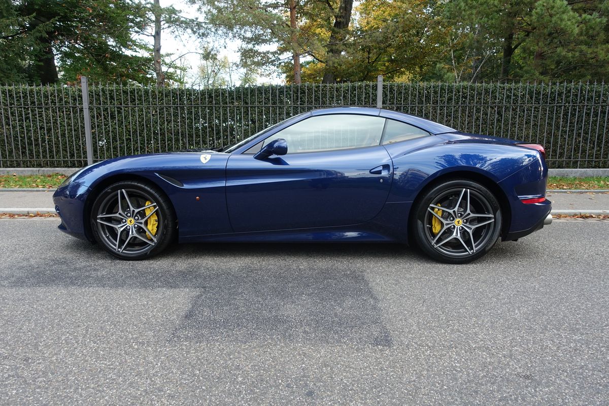 Ferrari California T