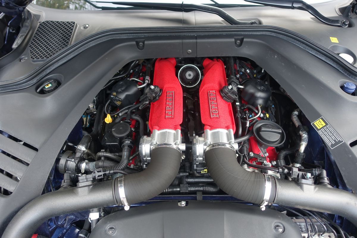 Ferrari California T