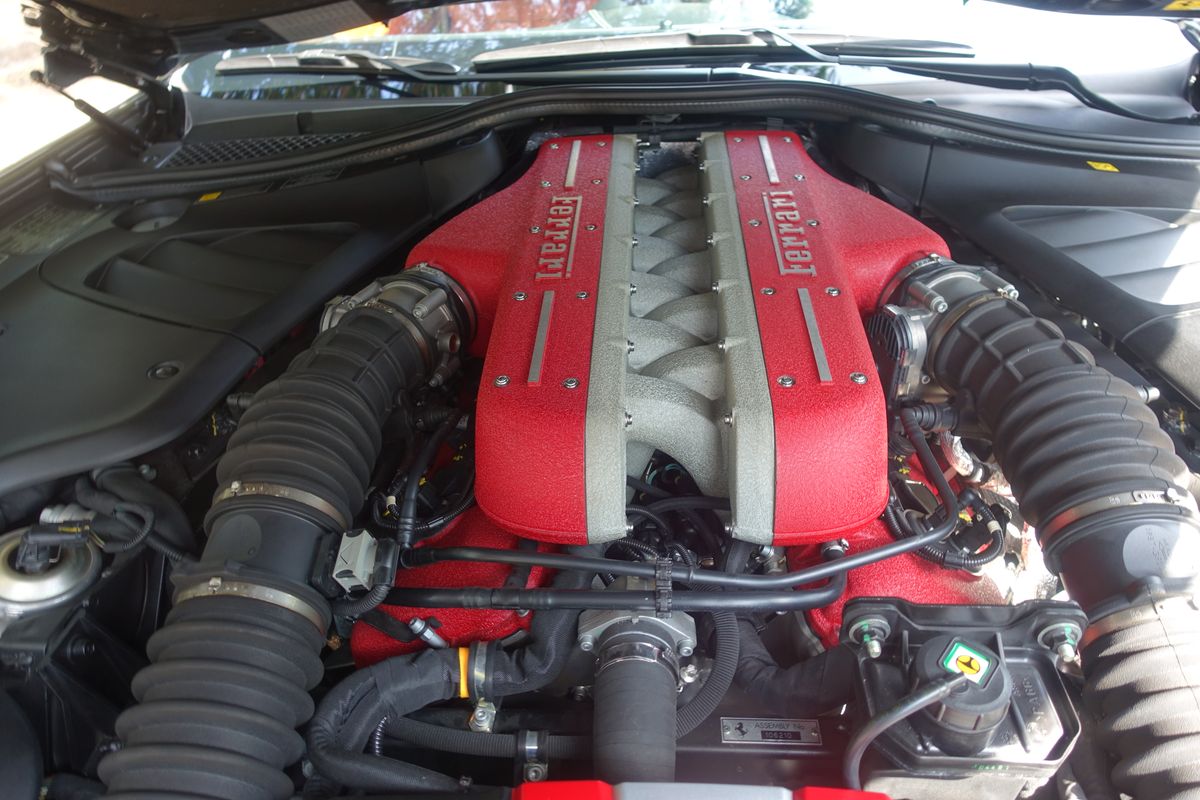 Ferrari FF