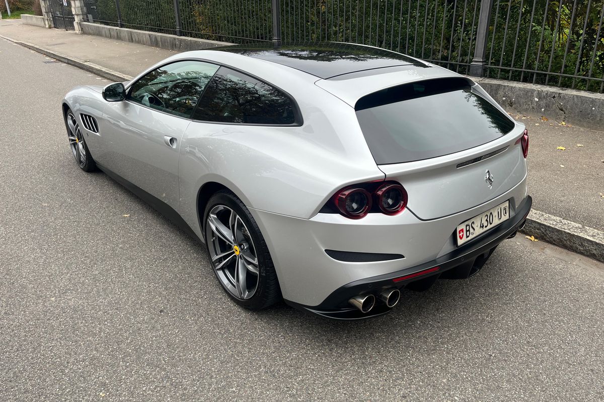 Ferrari GTC4 Lusso