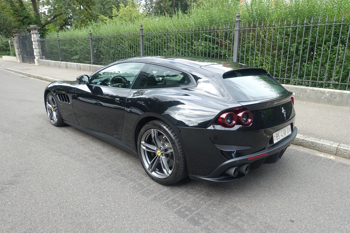 Ferrari GTC4 Lusso