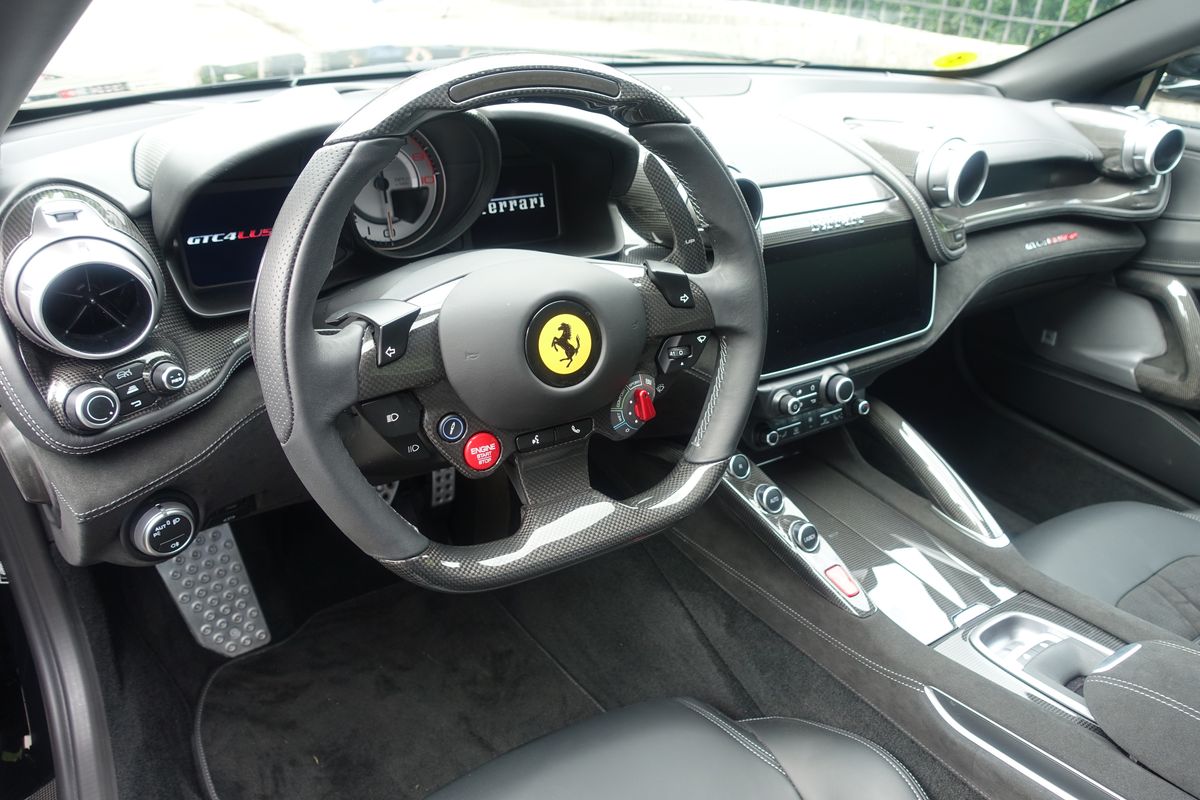 Ferrari GTC4 Lusso