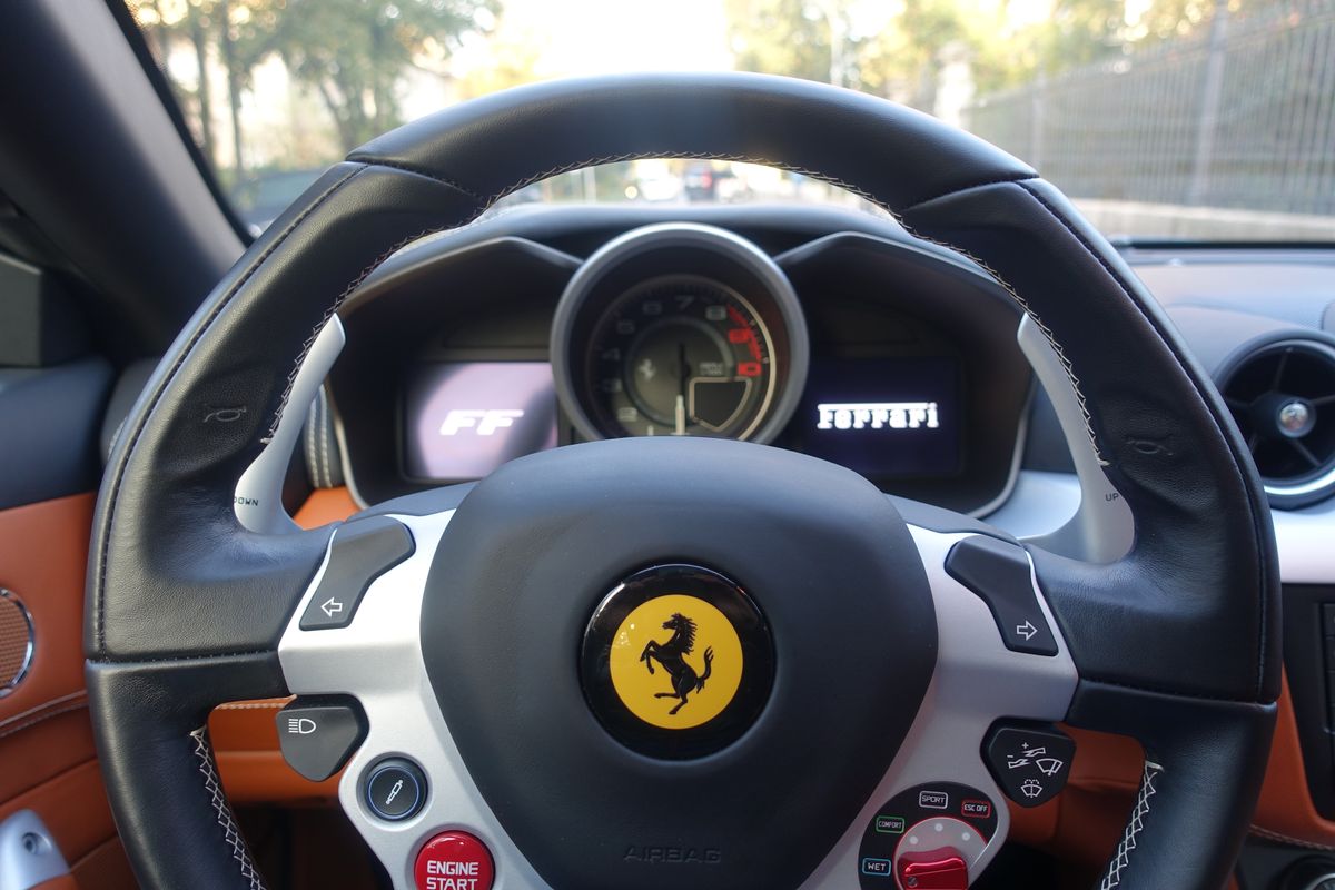 Ferrari FF