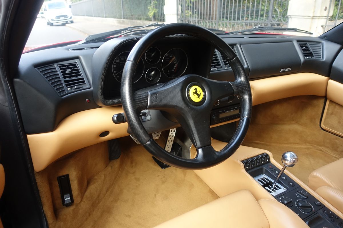 Ferrari F355 Berlinetta
