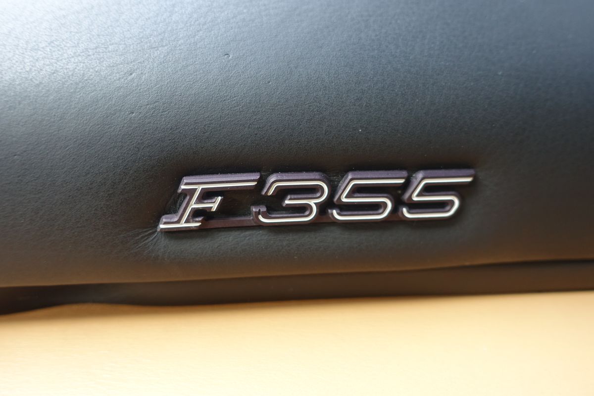 Ferrari F355 Berlinetta