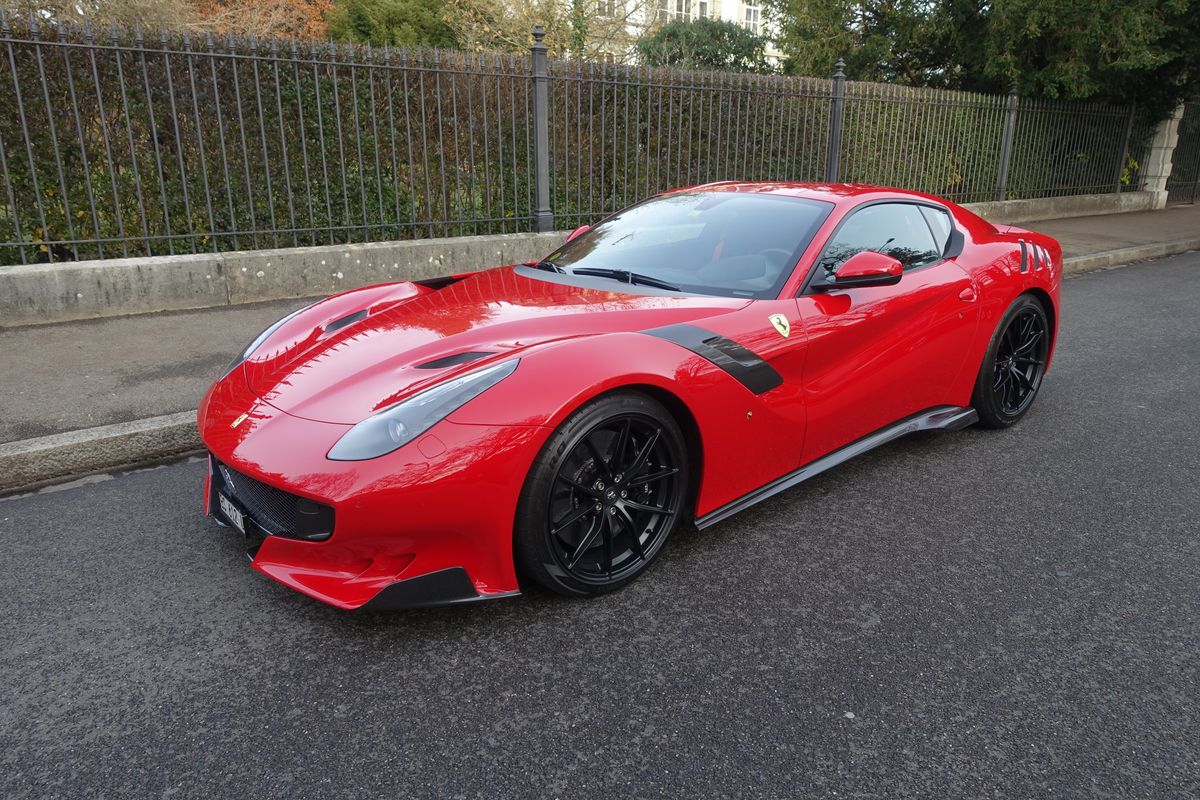 Ferrari F12 TDF