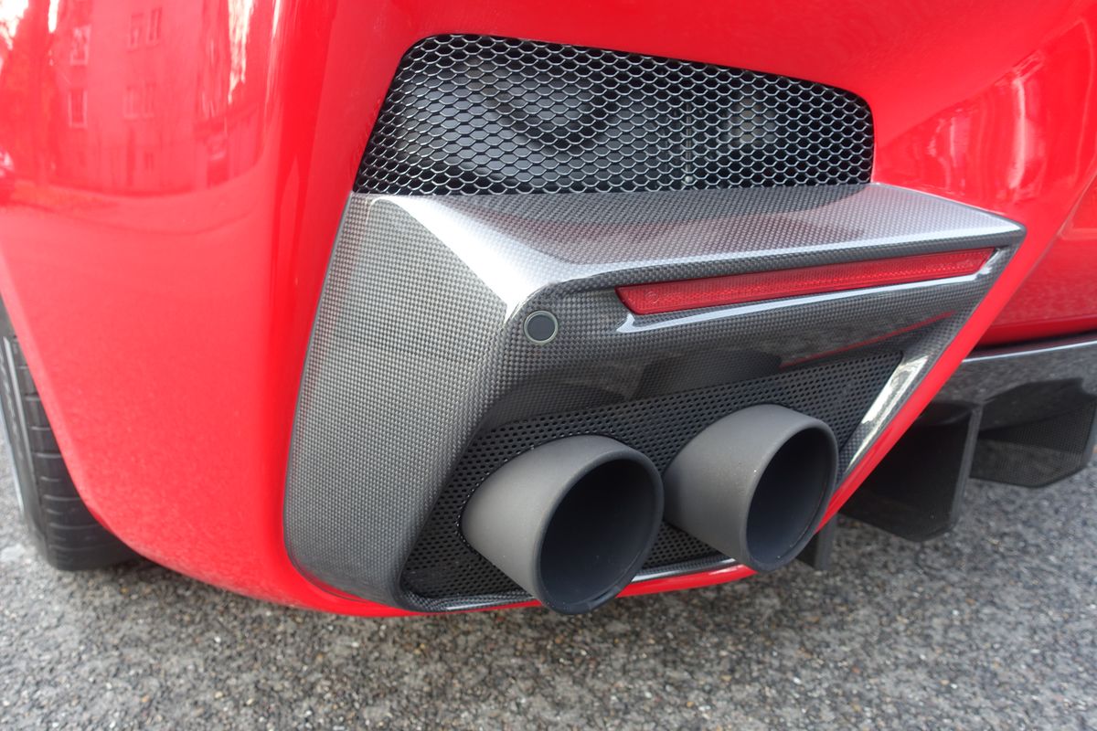Ferrari F12 TDF