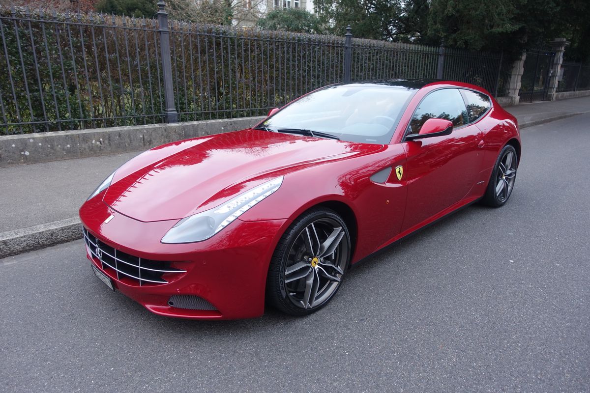 Ferrari FF