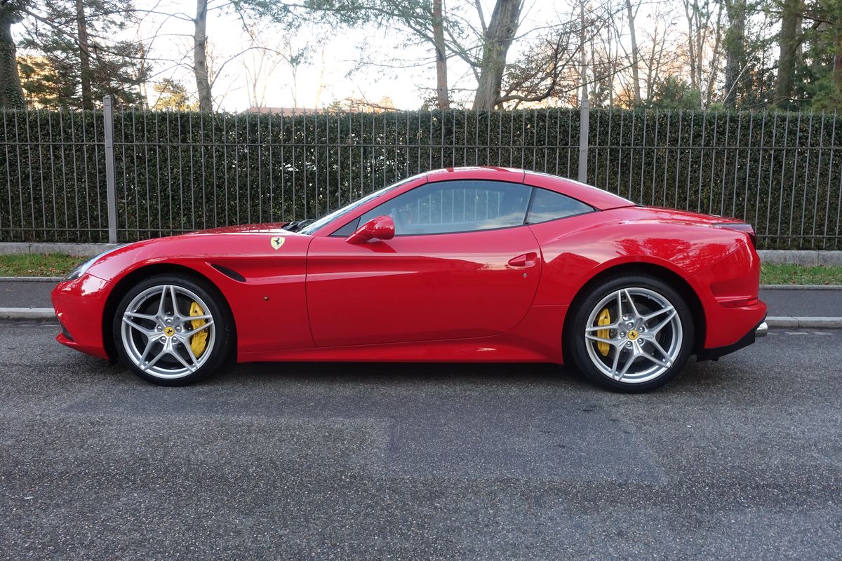 Ferrari California T