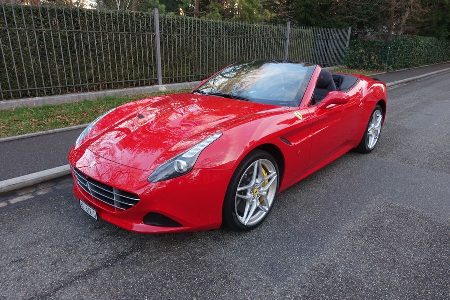 /en/stock/previously-sold/details/ferrari-california-t/31