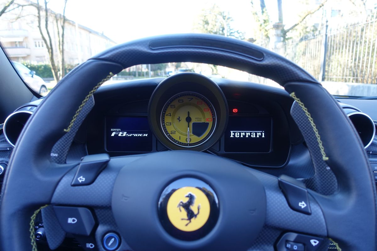 Ferrari F8 Spider