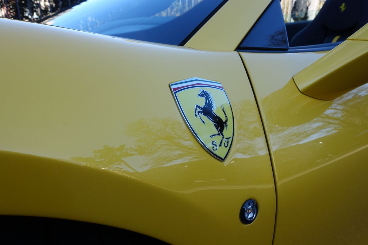 Ferrari F8 Spider