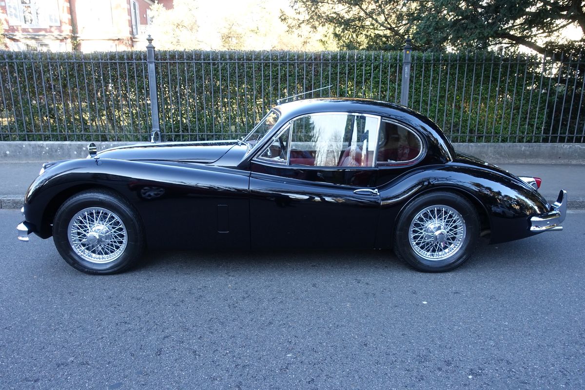 Jaguar XK140 FHC