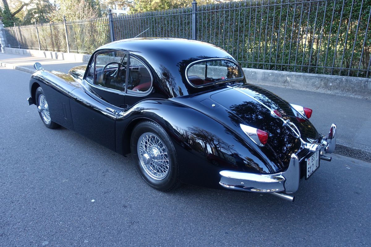 Jaguar XK140 FHC