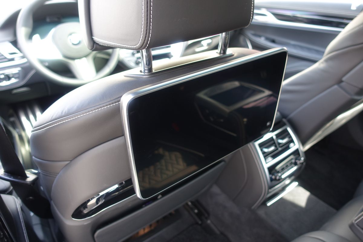 BMW 750i xDrive M Sport