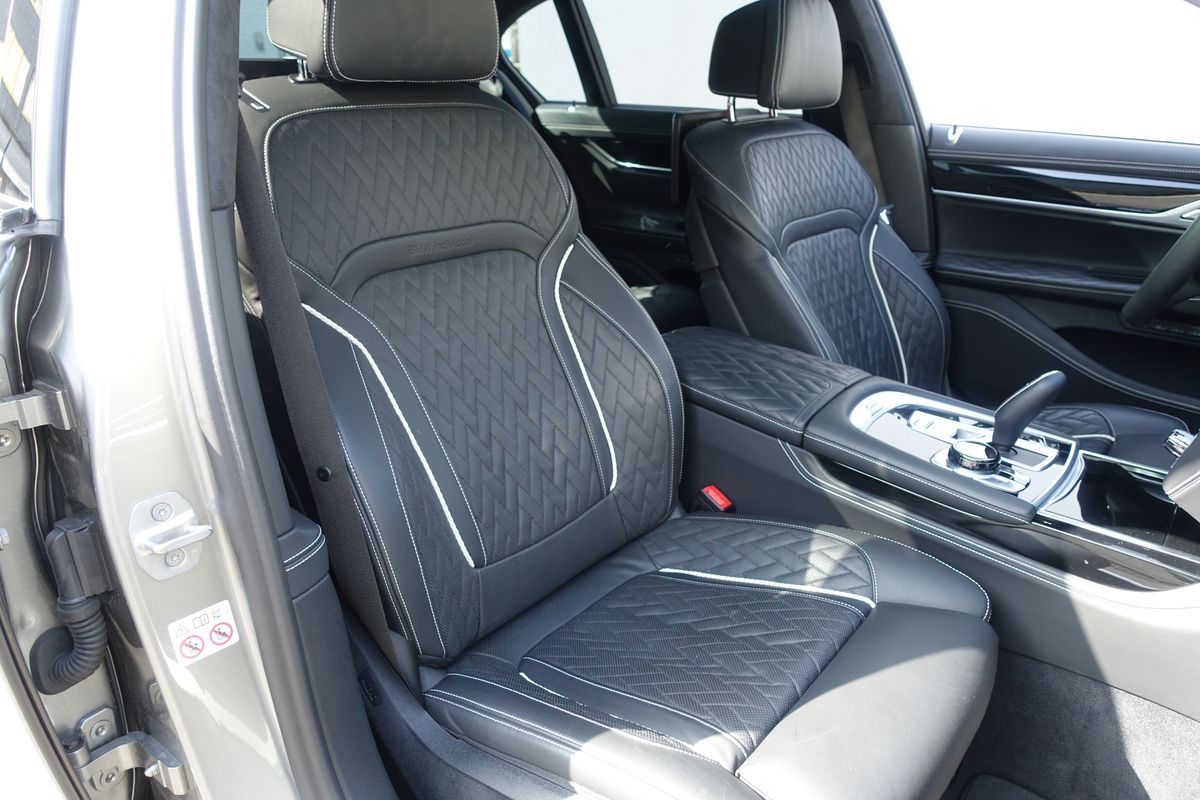 BMW 750i xDrive M Sport