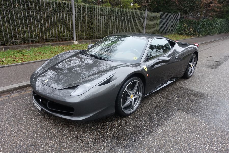 /en/stock/previously-sold/details/ferrari-458-italia/33