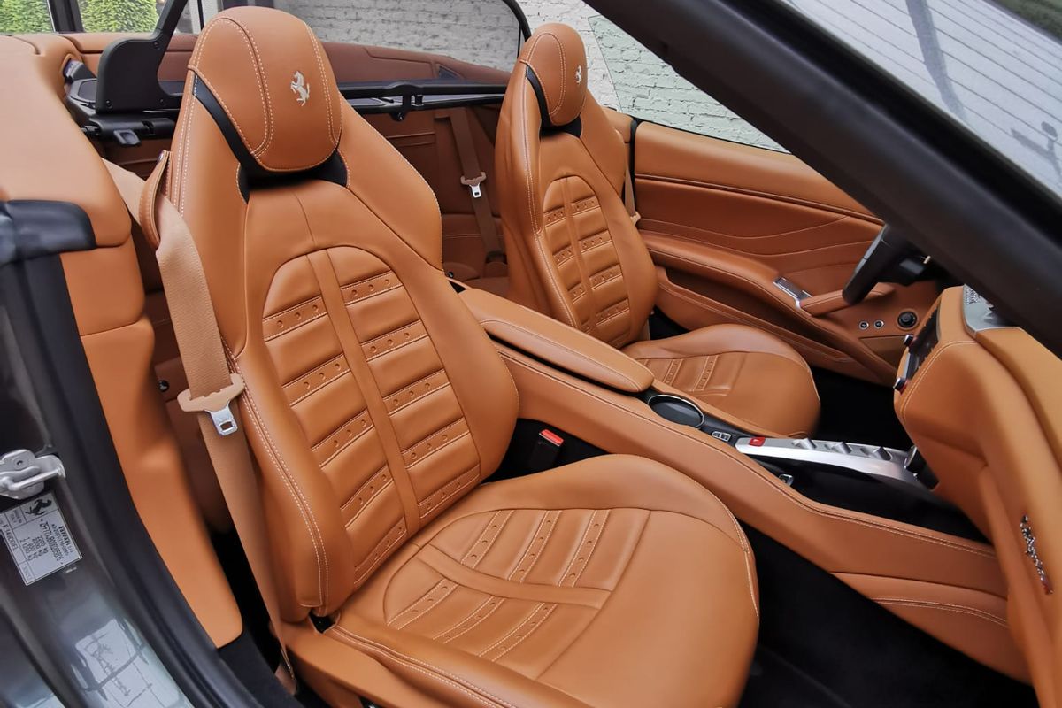 Ferrari California T
