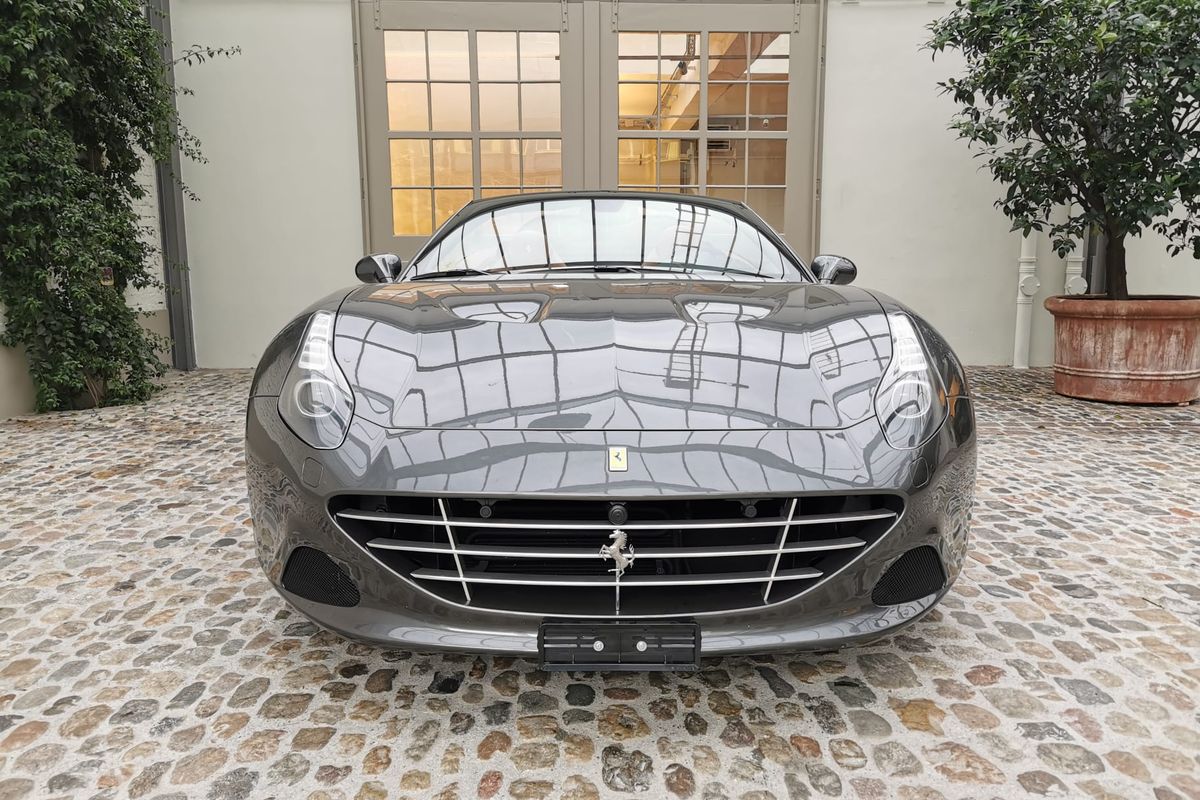 Ferrari California T