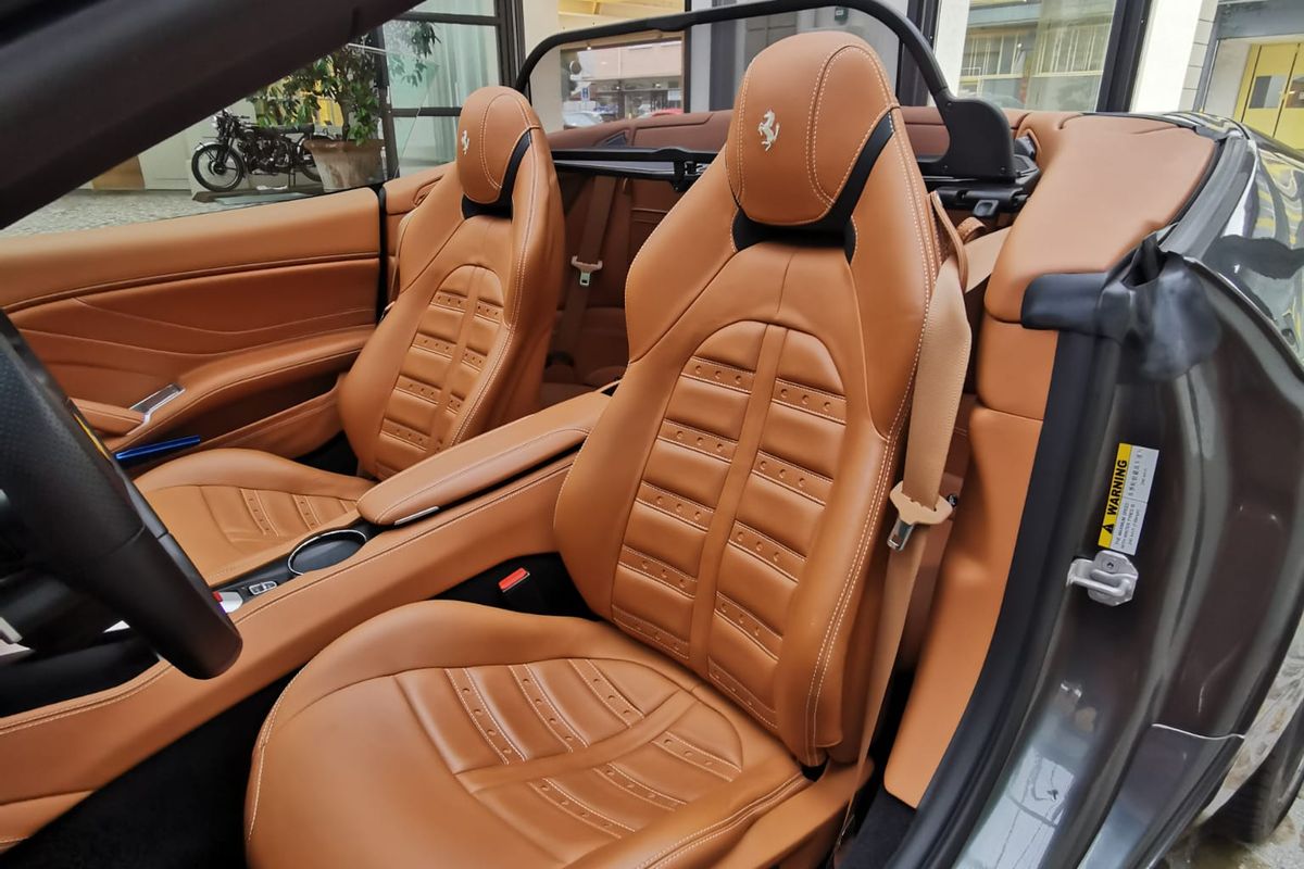 Ferrari California T