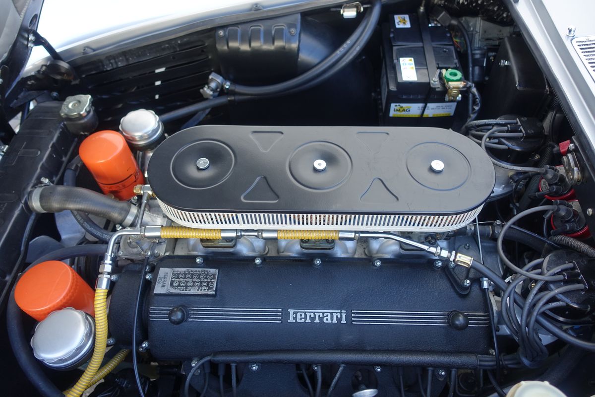 Ferrari 330 GT 2+2 "Chinese Eyes"