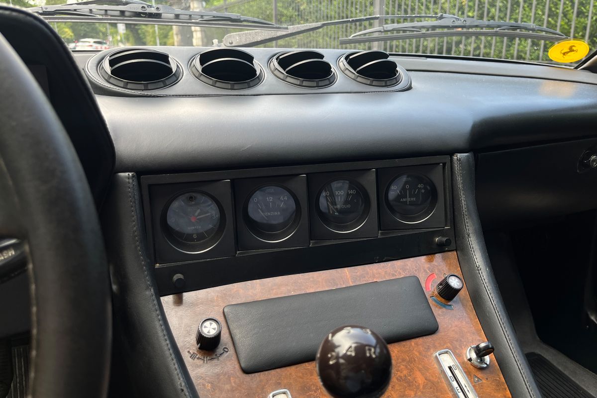 Ferrari 400i Manuale