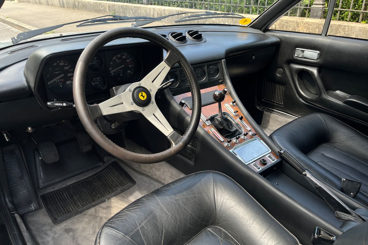 Ferrari 400i Manuale