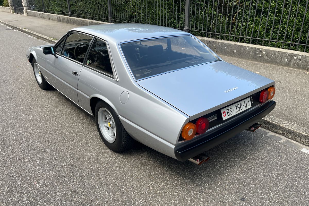 Ferrari 400i Manuale