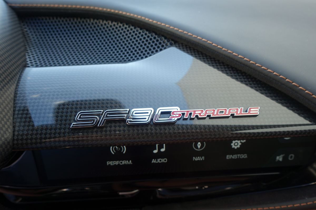 Ferrari SF90 Stradale