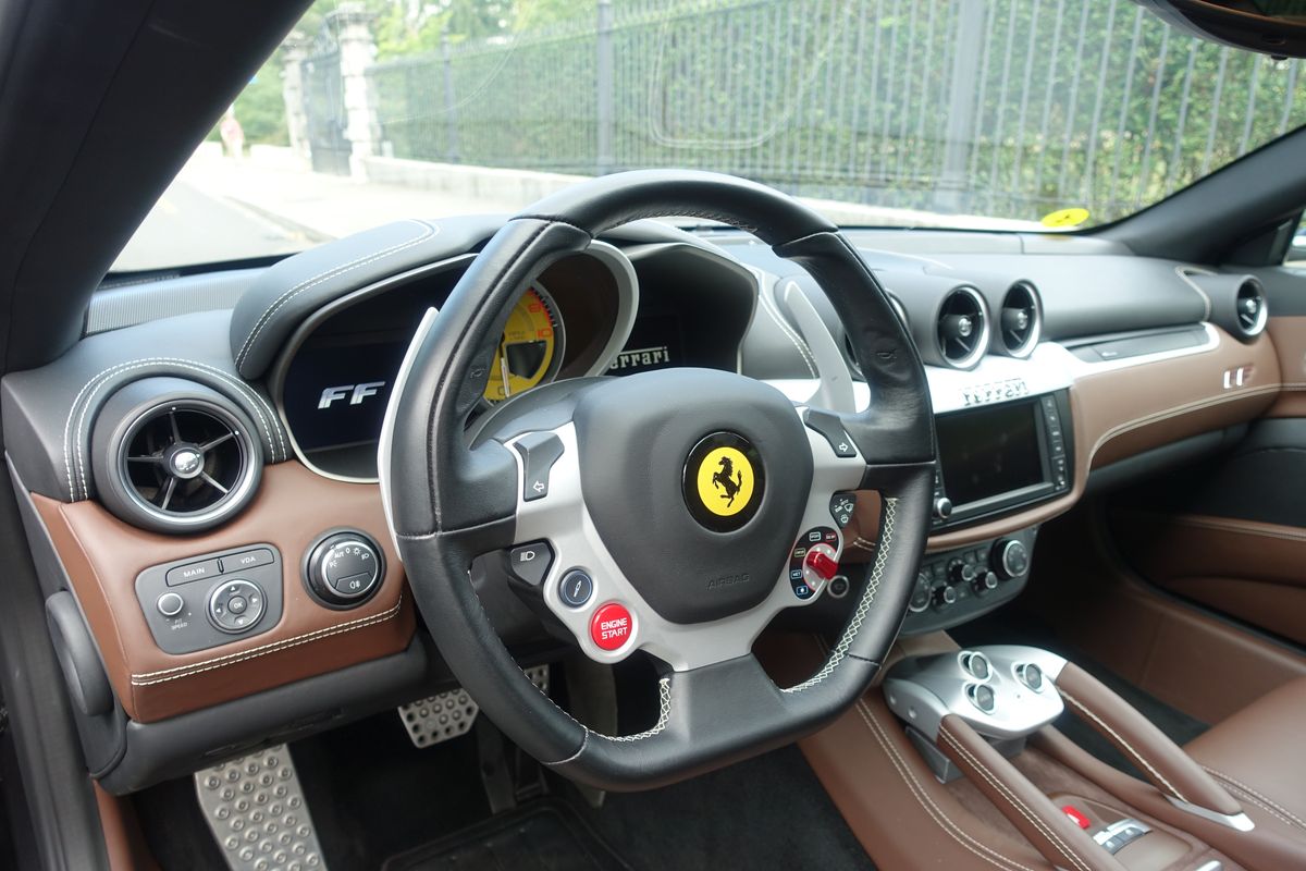 Ferrari FF
