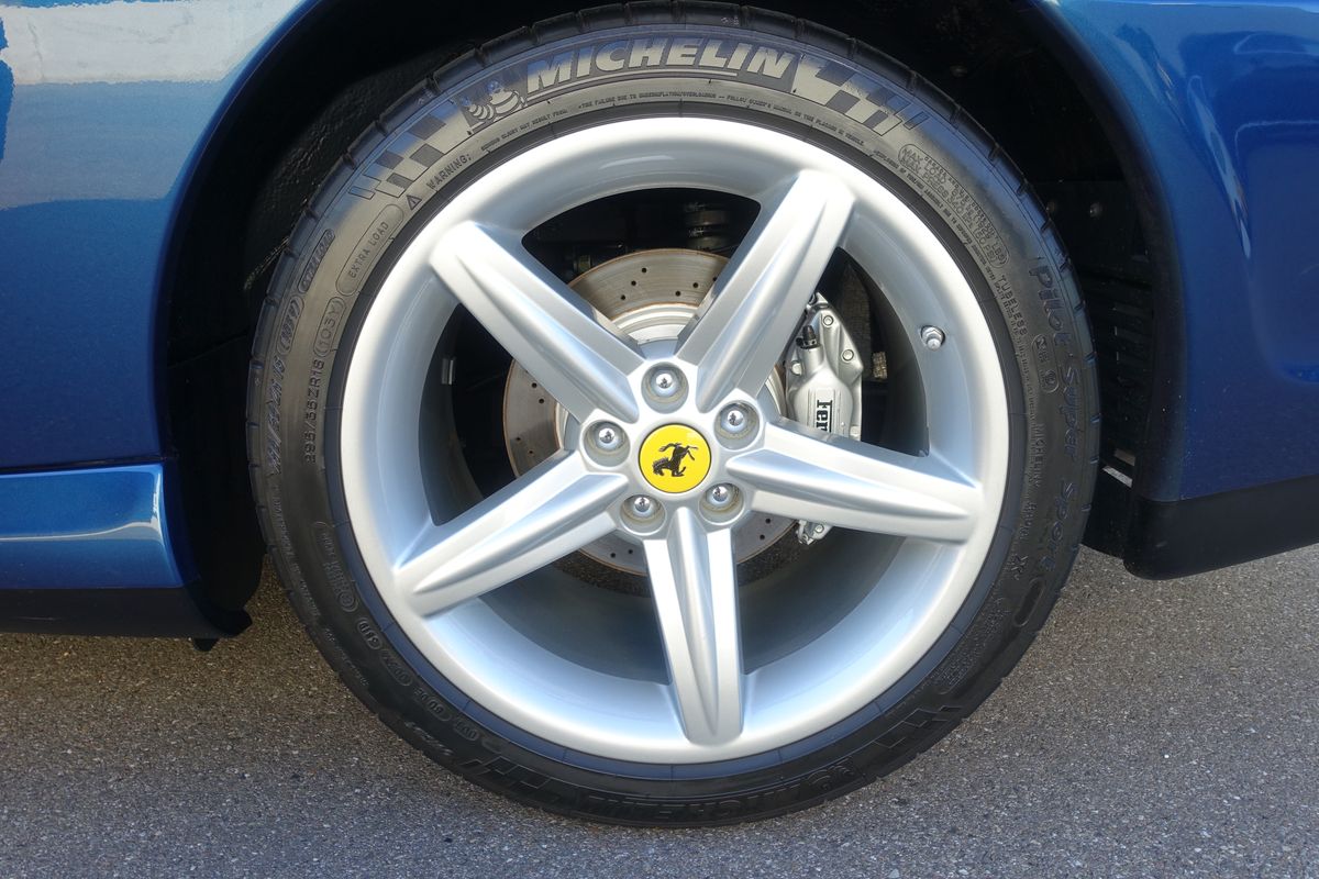 Ferrari 575 M