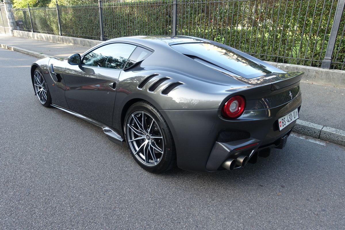 Ferrari F12 TDF
