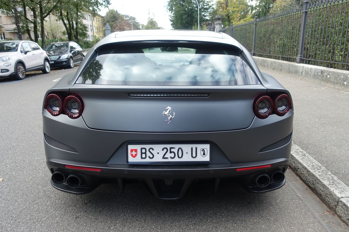 Ferrari GTC4 Lusso