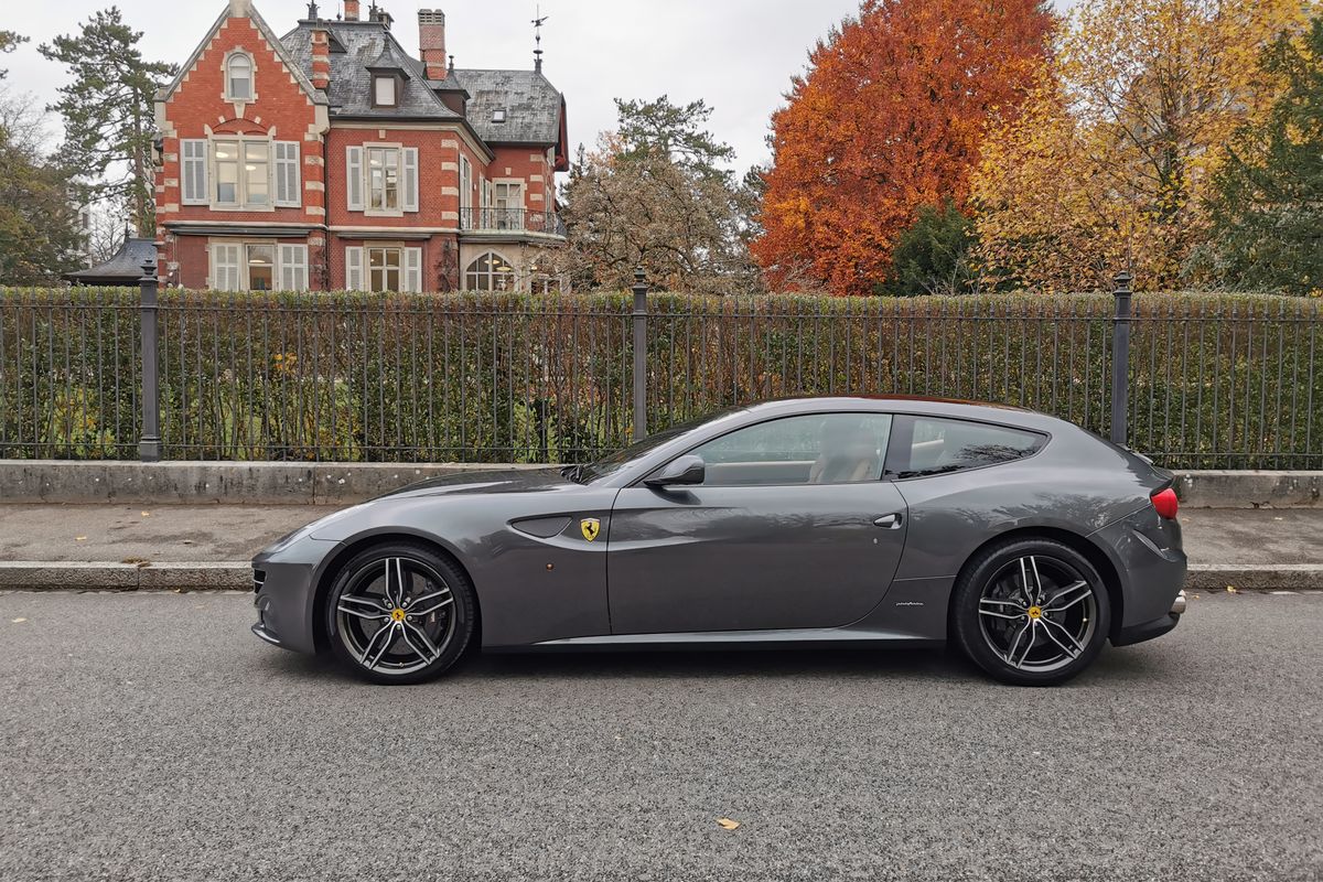 Ferrari FF