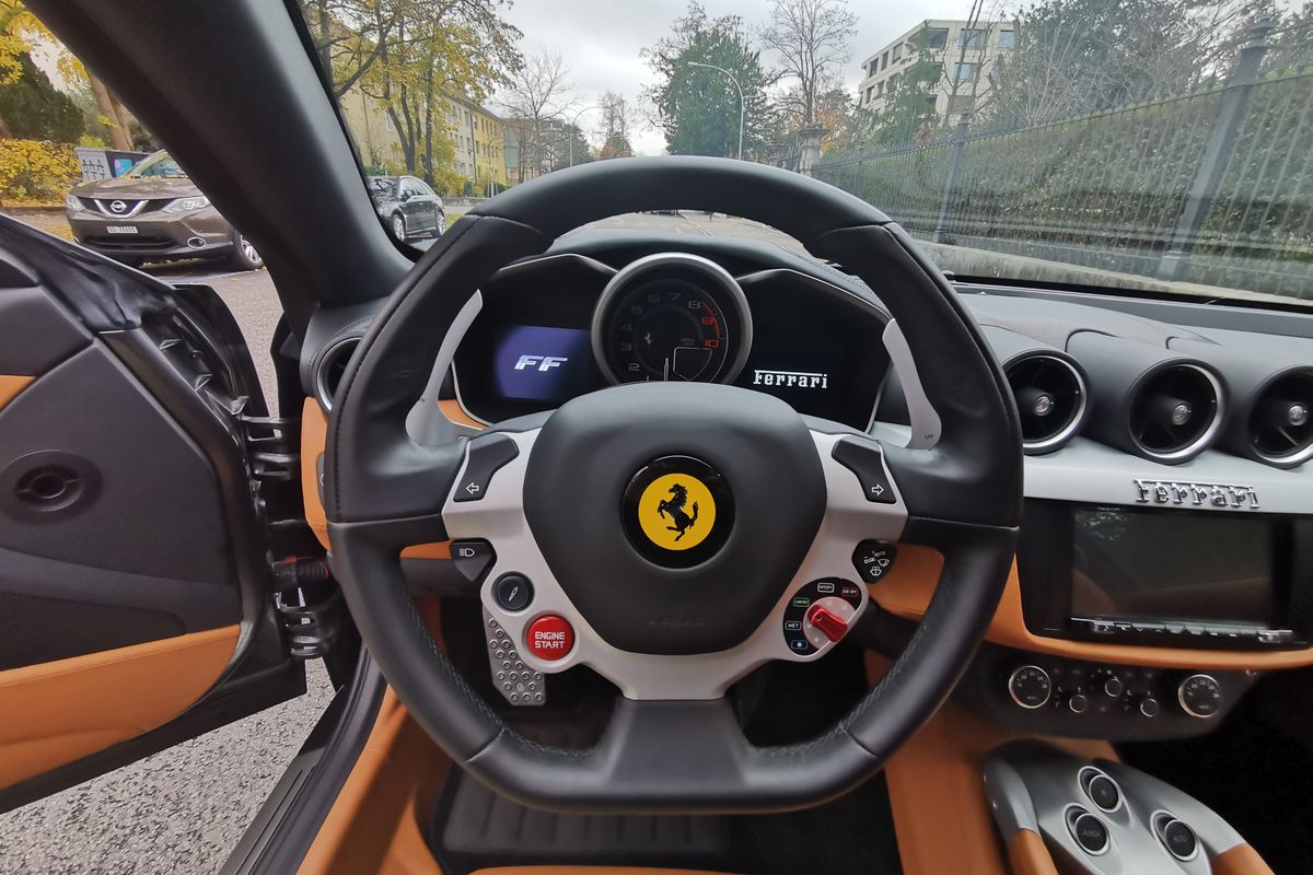 Ferrari FF