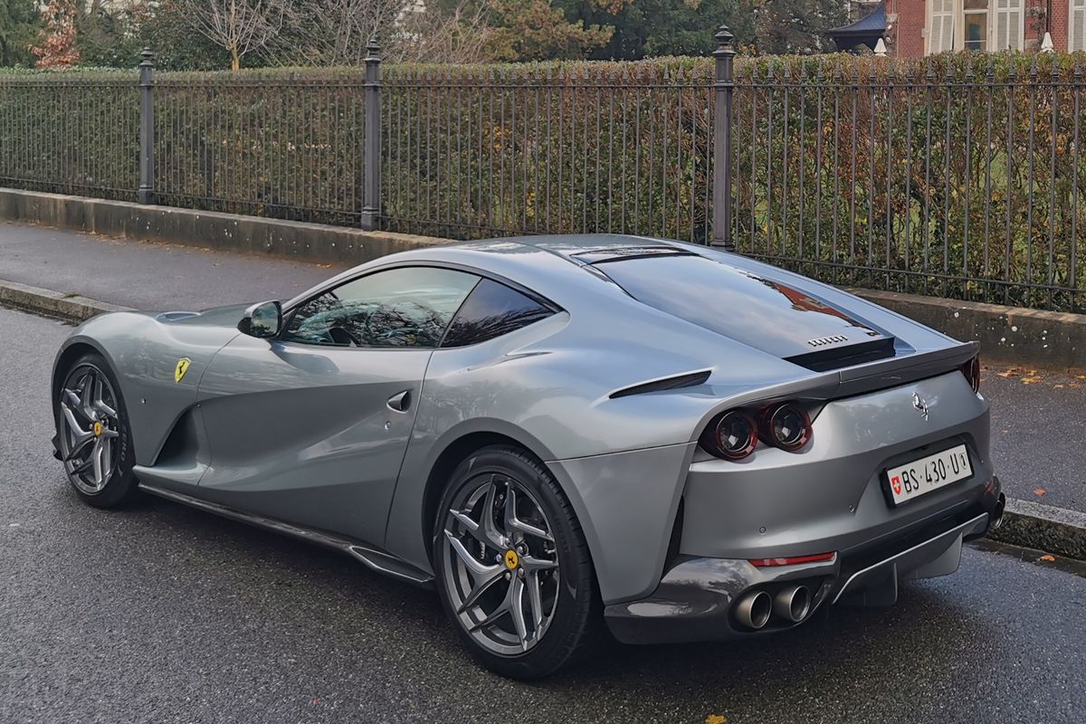 Ferrari 812 Superfast
