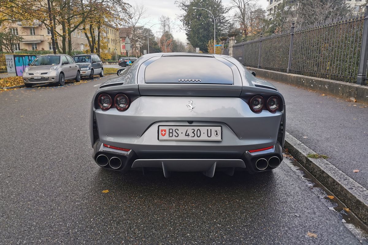 Ferrari 812 Superfast