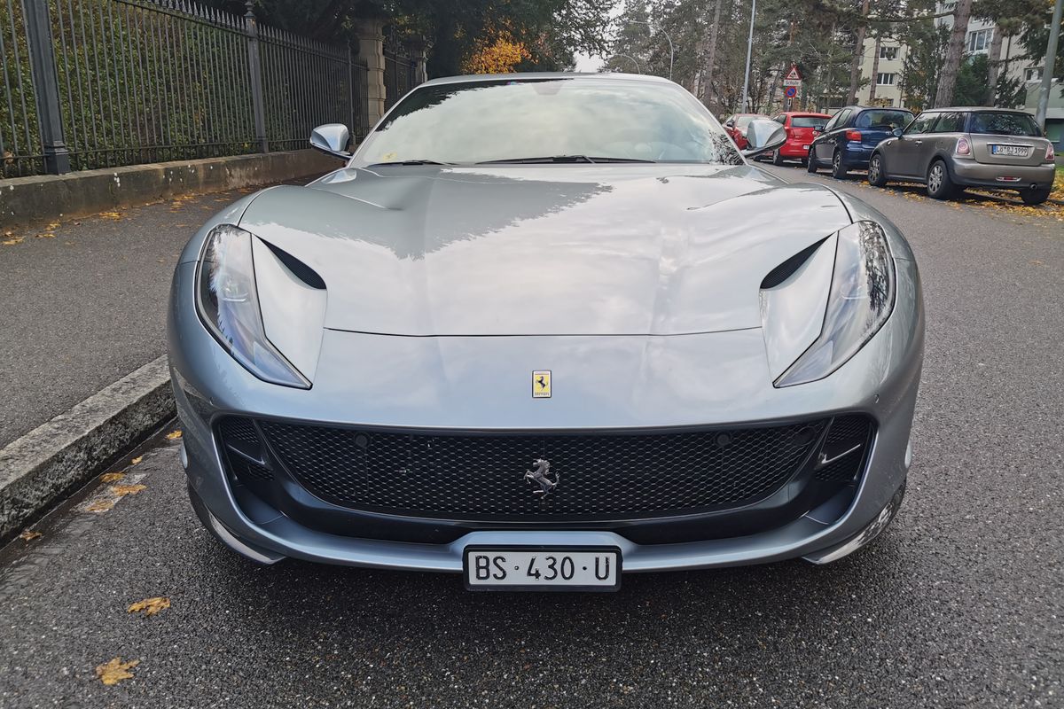 Ferrari 812 Superfast