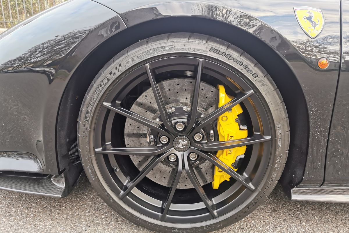 Ferrari 488 Pista