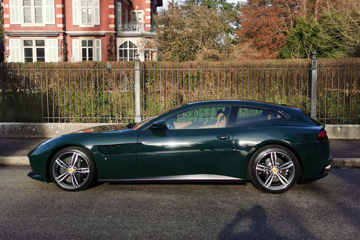 Ferrari GTC4 Lusso