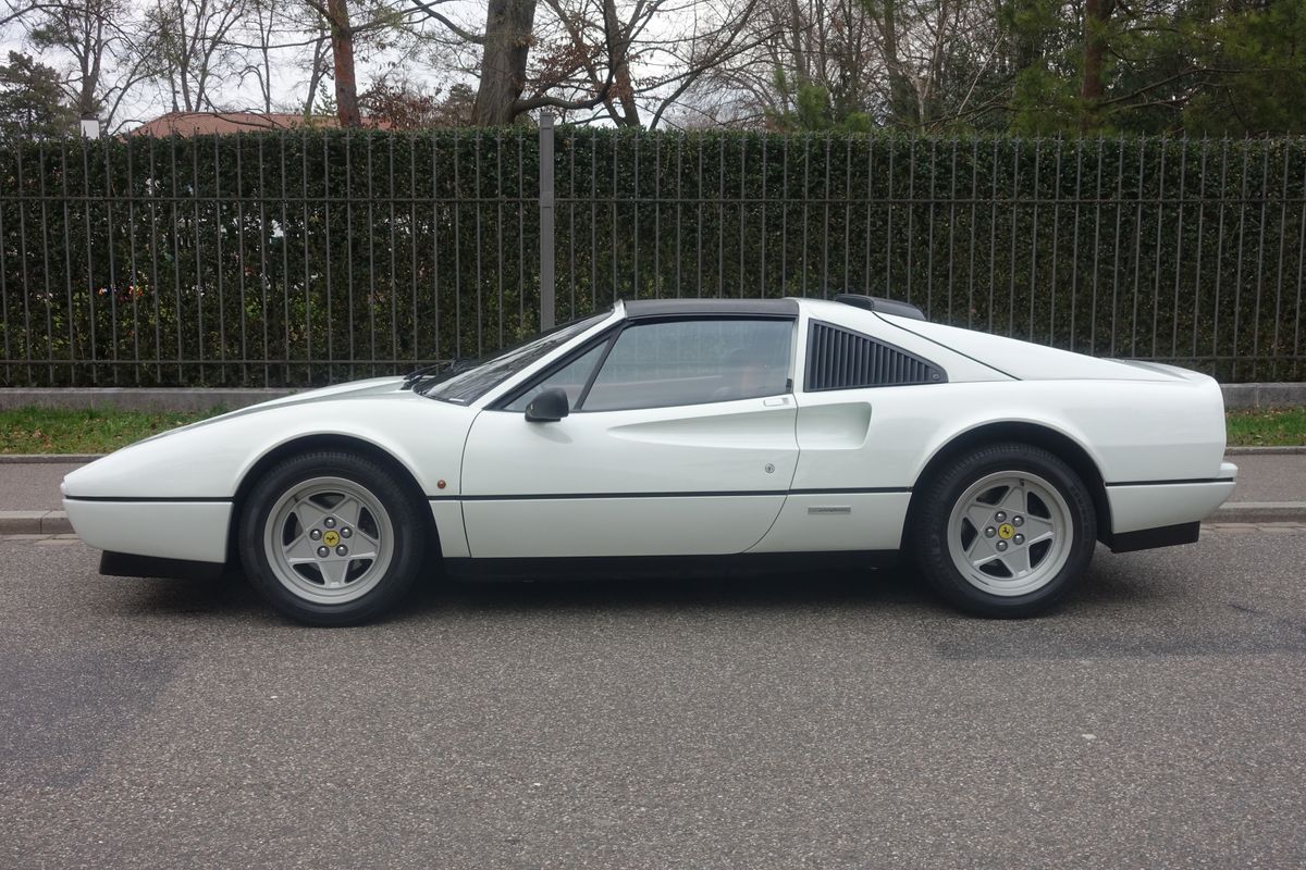 Ferrari 328 GTS