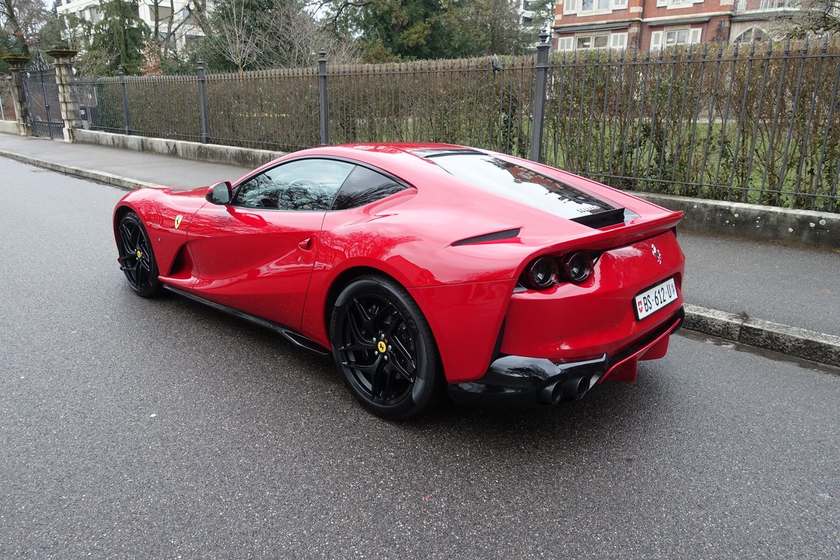 Ferrari 812 Superfast