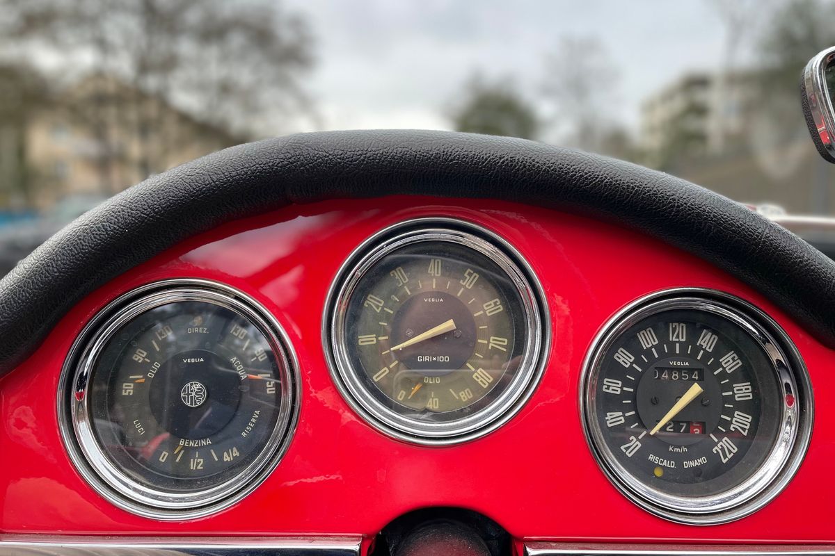 Alfa Romeo Giulia 1600 Spider