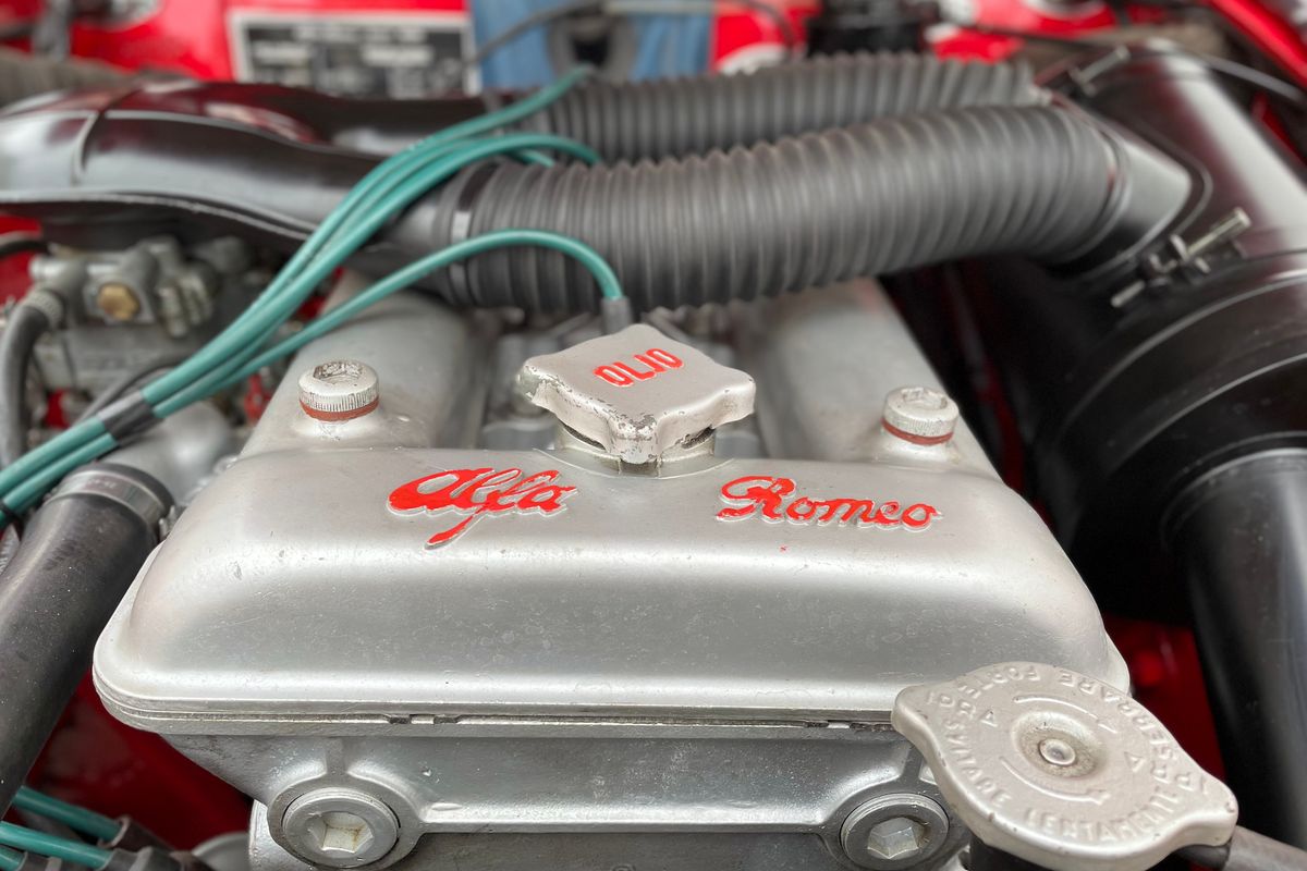 Alfa Romeo Giulia 1600 Spider