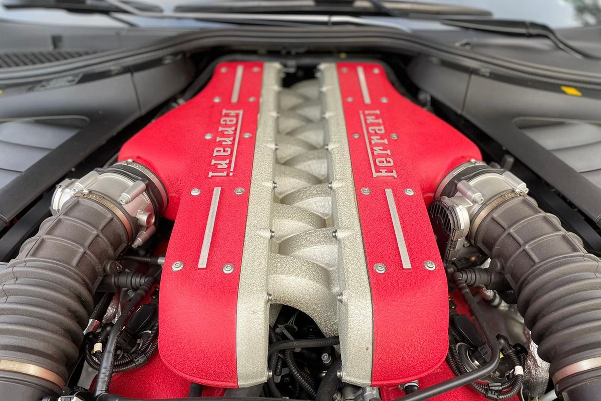 Ferrari FF "Tailor Made"