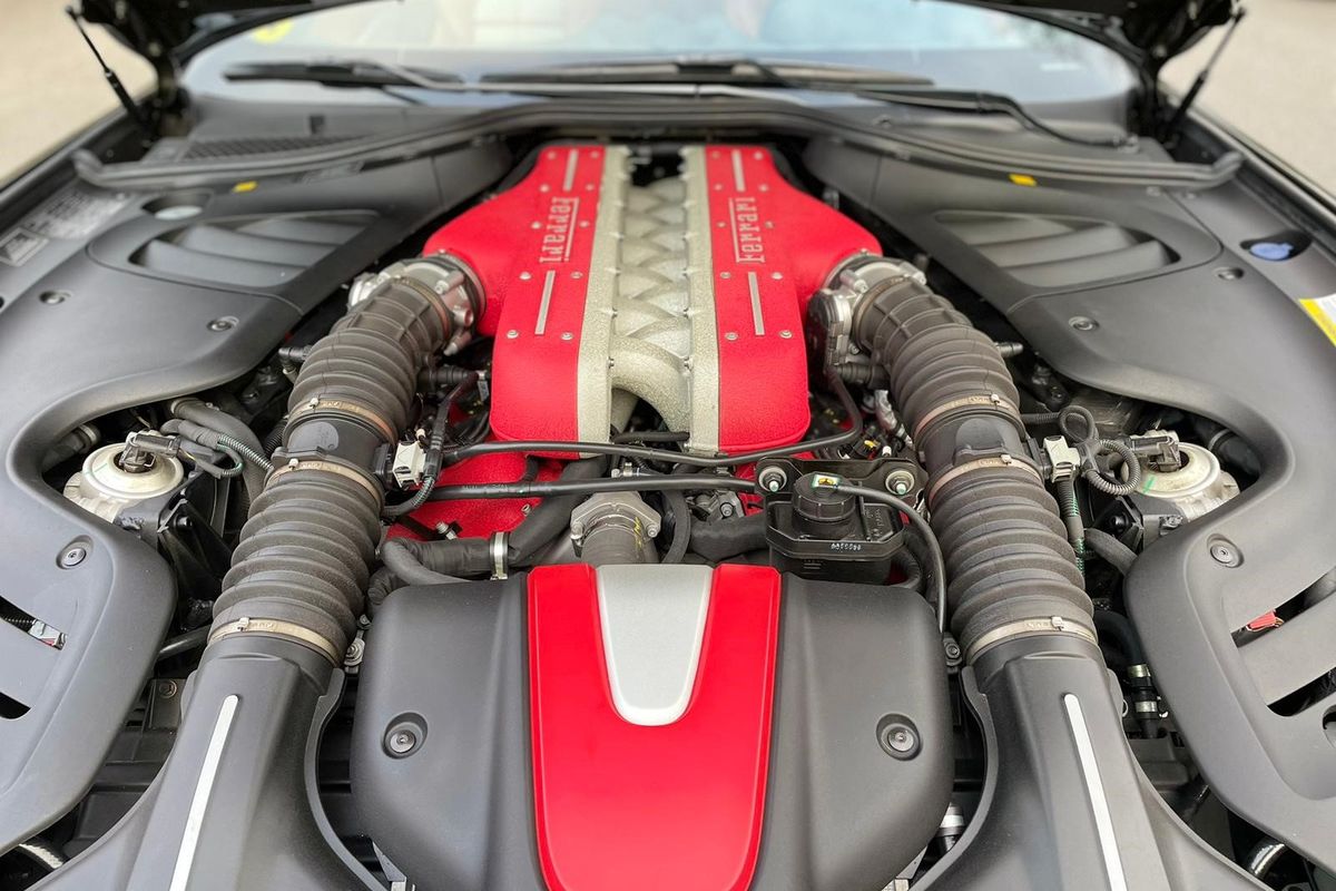 Ferrari FF "Tailor Made"