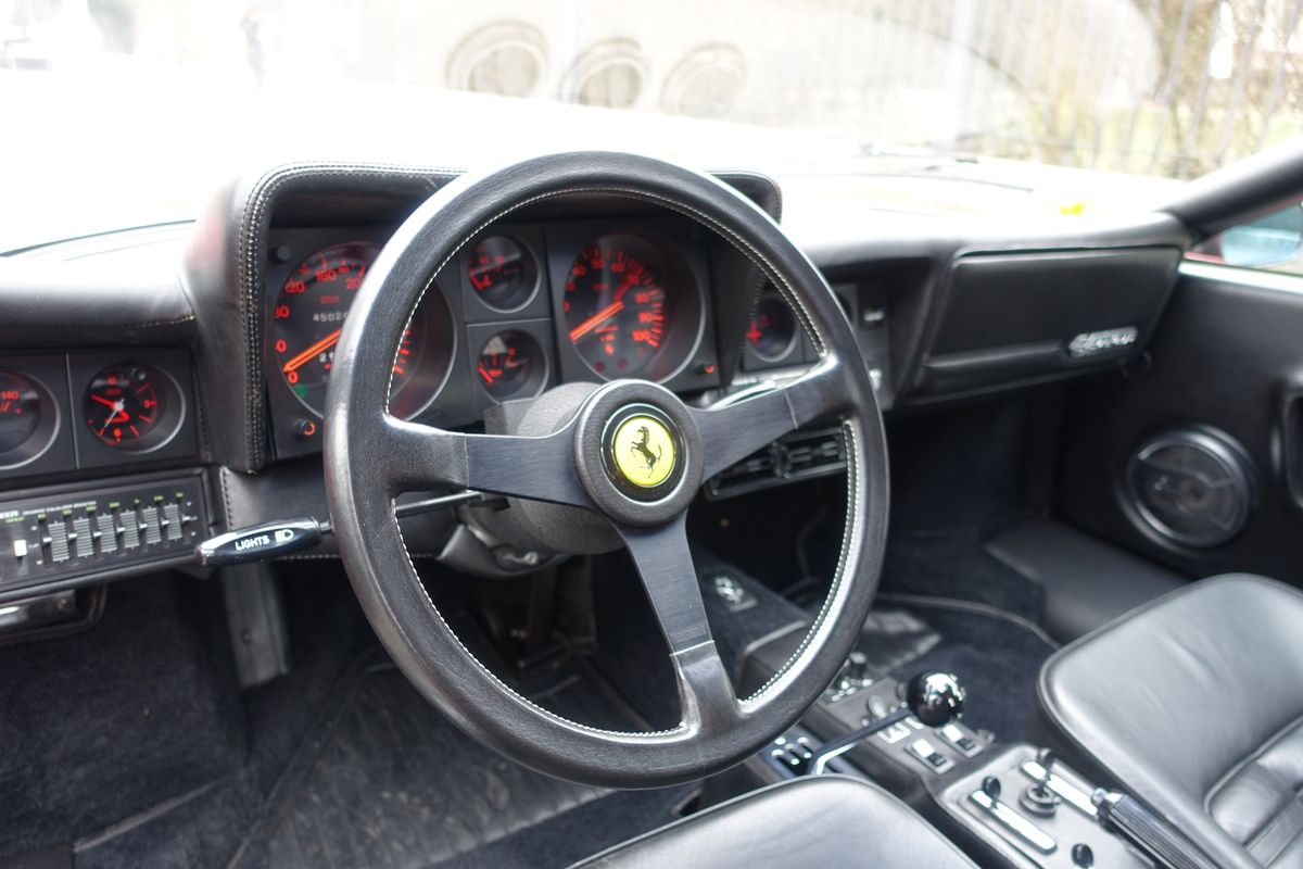 Ferrari 512 BBi