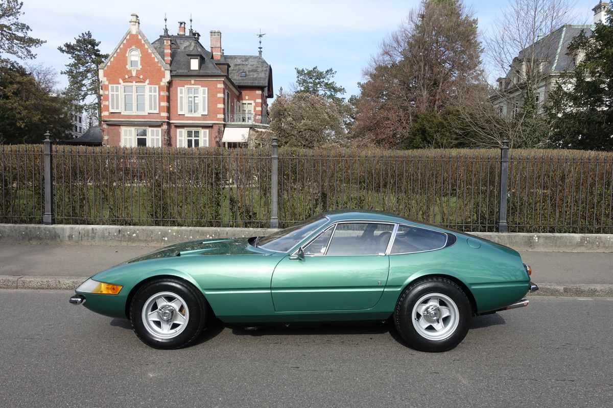 Ferrari 365 GTB/4 "Daytona"