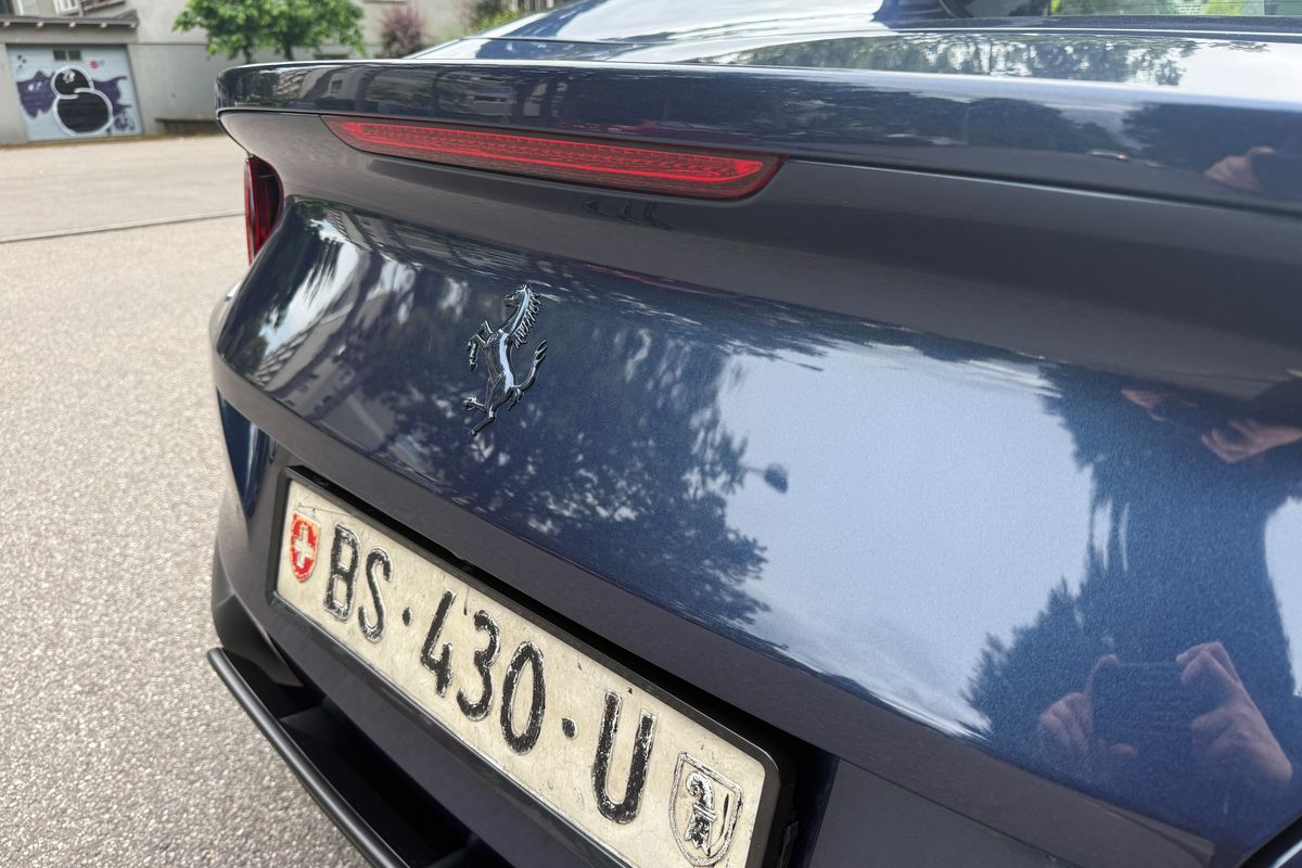 Ferrari 812 GTS