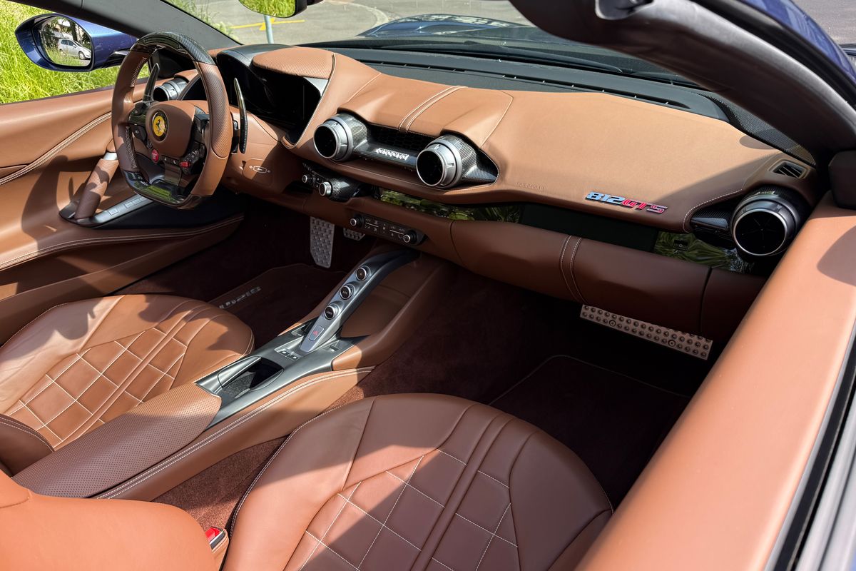 Ferrari 812 GTS
